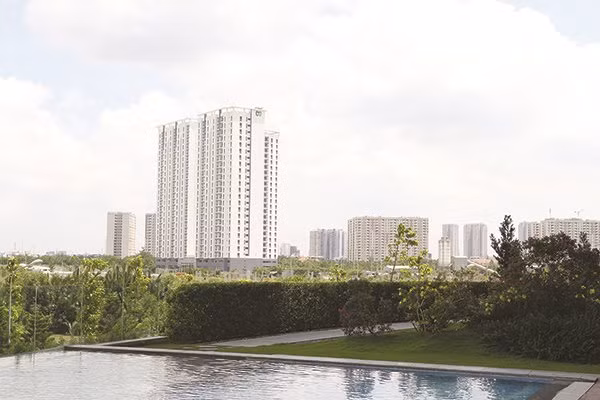 Người nước ngoài với đất đai nước ta ảnh 1