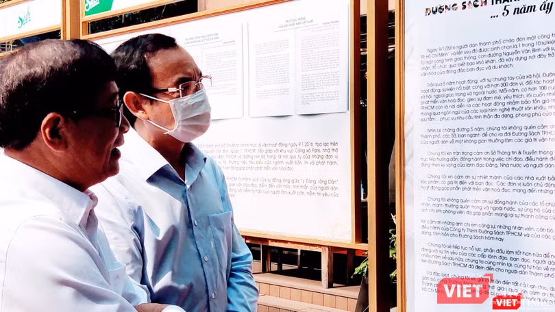 Bí thư Nguyễn Văn Nên xúc động với thành quả của Đường sách TP.HCM