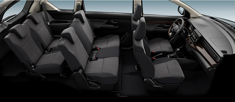 Vì là dòng xe MPV 7 chỗ nên không gian nội thất Ertiga rất rộng rãi.