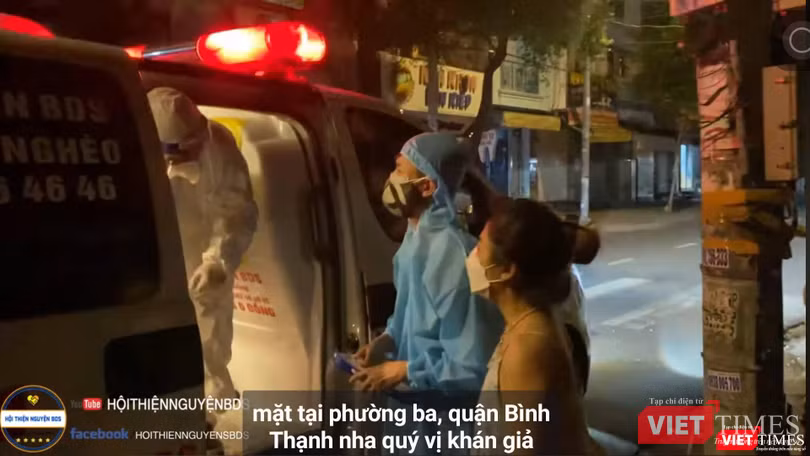 Xe cấp cứu cộng đồng của nhóm thiện nguyện BĐS đi cứu F0
