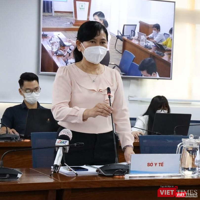 Chánh văn phòng Sở Y tế Nguyễn Thị Huỳnh Mai cho hay, TP.HCM hiện còn hơn 7.000 liều thuốc kháng virus đáp ứng đối tượng đủ điều kiện sử dụng. Ảnh: Thiện Hợp