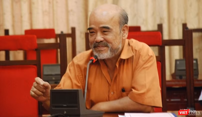 GS Đặng Hùng Võ: "Cuộc sống luôn biến đổi, không chờ pháp luật"