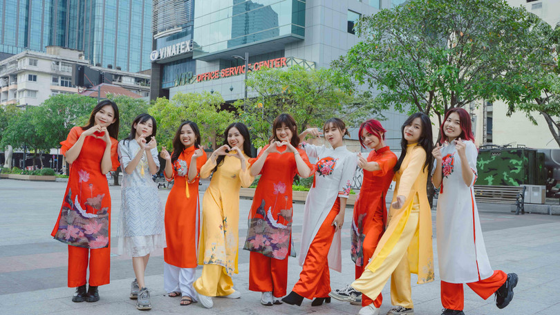 Nghệ sĩ gửi lời chúc xuân Tân Sửu an hoà tới muôn nhà