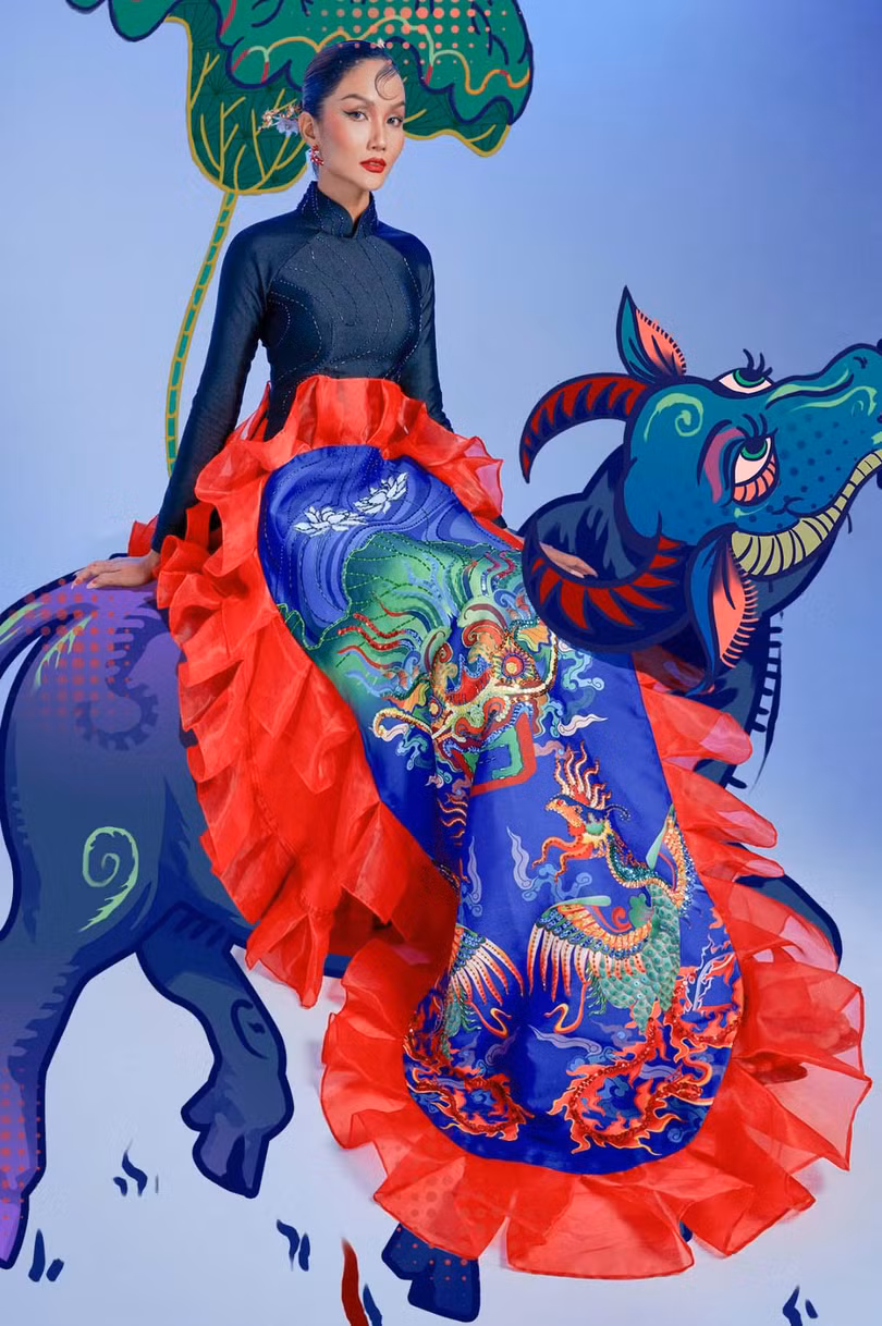 Hoa hậu H’Hen Niê hoá thân thành quý cô xuân thì