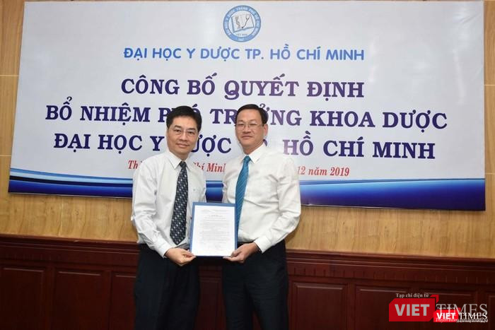 PGS.TS Trần Diệp Tuấn - Chủ tịch Hội đồng Trường ĐH Y Dược TP.HCM và GS Nguyễn Đức Tuấn (Ảnh tư liệu nhà trường)