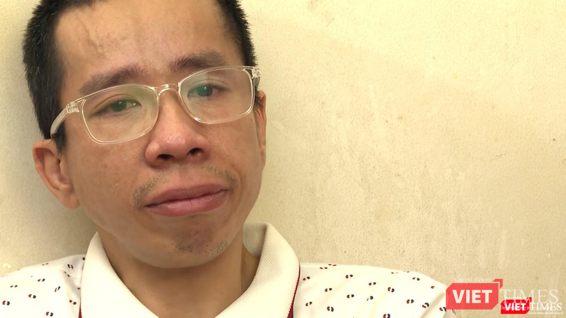 Người đàn ông 39 tuổi một mình gồng gánh gia đình, dù sức khoẻ rất yếu, chịu nhiều cuộc phẫu thuật