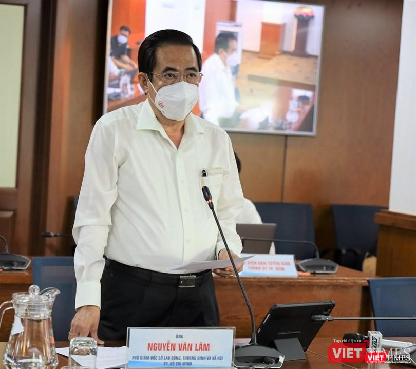 Phó Giám đốc Sở LĐ-TB&amp;XH Nguyễn Văn Lâm thông tin, có 37.949 người lao động quay trở lại TPHCM làm việc. Ảnh: Linh Nhi