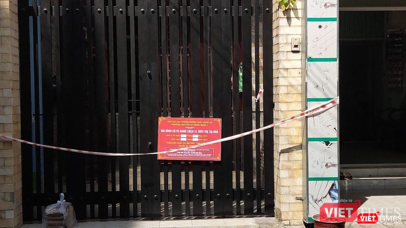 Gia đình có F0 đang cách ly, điều trị tại nhà. Ảnh: Hoà Bình Gia đình có F0 đang cách ly, điều trị tại nhà. Ảnh: Hoà Bình