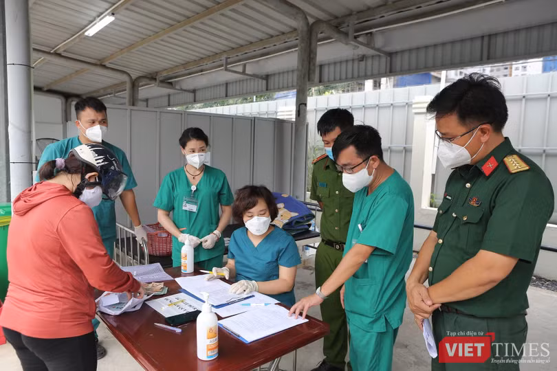 Số ca nhiễm mới trong nước ngày 18/12 tăng 668 ca so với ngày trước đó. Ảnh minh họa