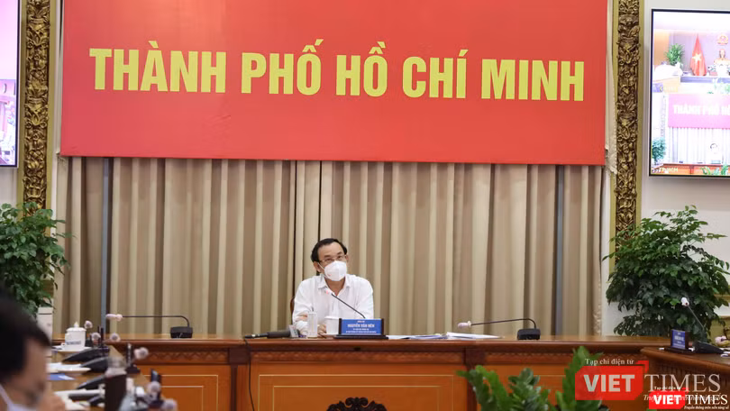 Bí thư Thành ủy TP.HCM Nguyễn Văn Nên tại cuộc họp. Ảnh: TTBC