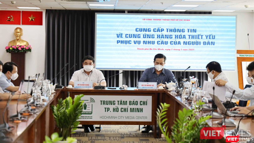 Toàn cảnh họp báo. Ảnh: Huyền Mai