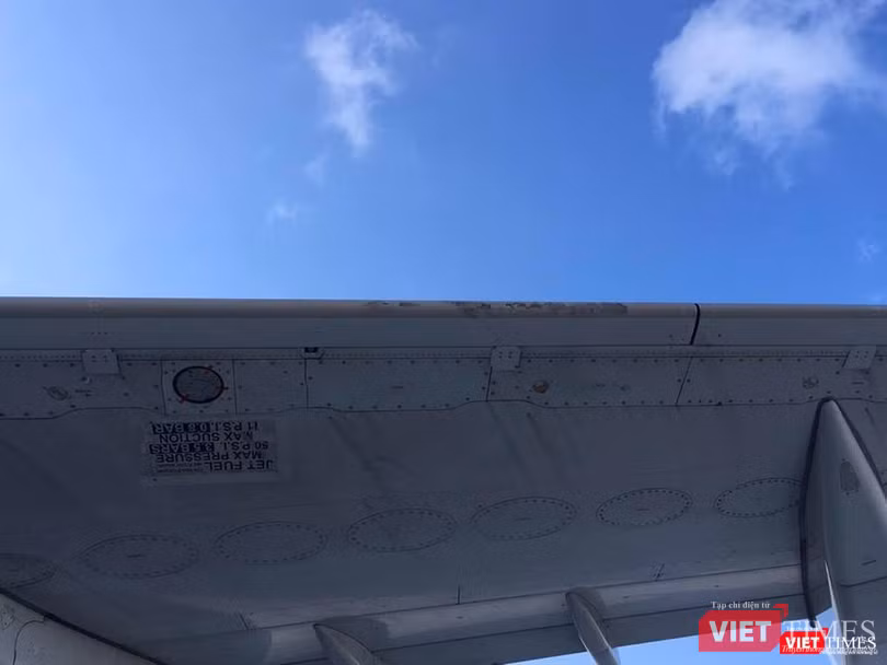 Hạ cánh nhầm xuống đường băng đang xây ở sân bay Cam Ranh ảnh 3