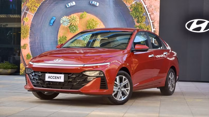 Accent 2024 đỏ.jpeg