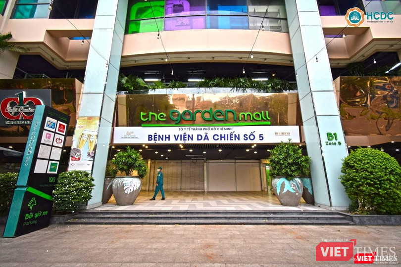 Bệnh viện dã chiến số 5 tại Thuận Kiều Plaza - Ảnh: HCDC