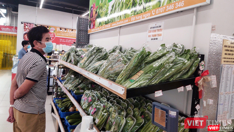 Ngày hôm nay, nhiều rau xanh đã được nhập trở lại đầy đủ trong các siêu thị TP.HCM - Ảnh: Hoà Bình