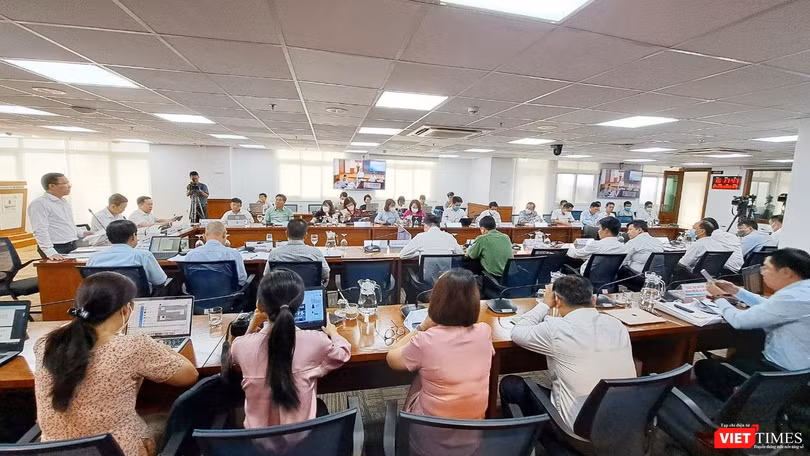 Họp báo chiều ngày 4/8 thu hút rất đông các cơ quan báo chí tham dự. Ảnh: Hòa Bình