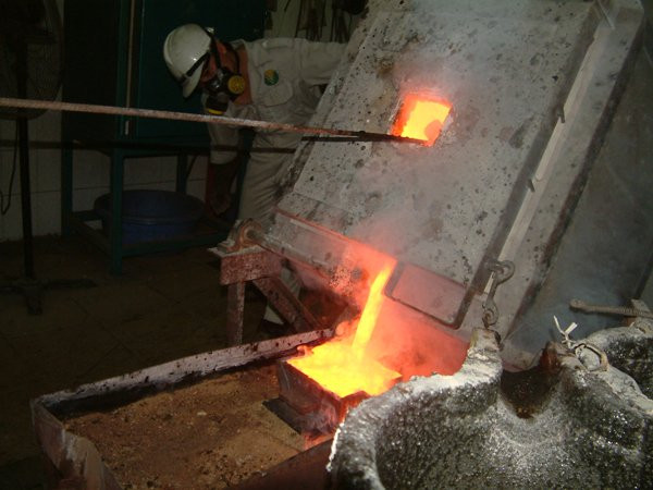 Doanh nghiệp đào 7 tấn vàng mang đi, để lại khối nợ 410 tỷ đồng ảnh 1 Doanh nghiệp đào 7 tấn vàng mang đi, để lại khối nợ 410 tỷ đồng ảnh 1