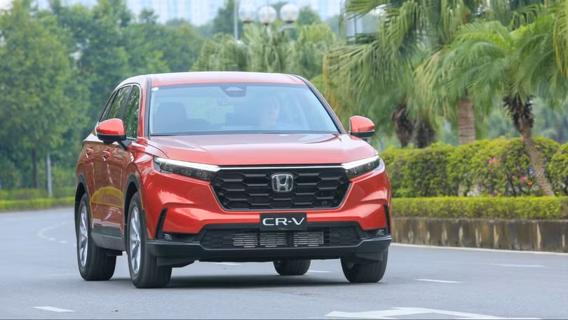 CR-V đỏ.jpg