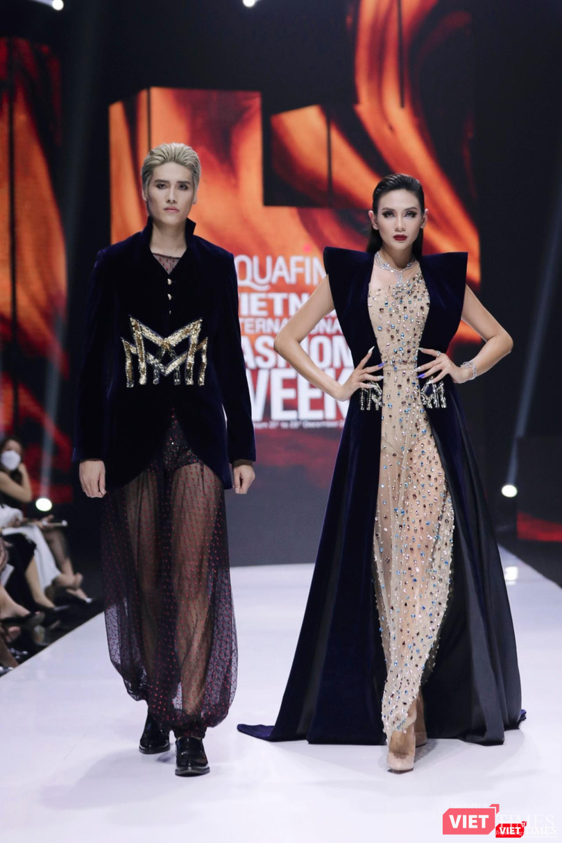 Siêu mẫu Võ Hoàng Yến khiến khán giả choáng ngợp