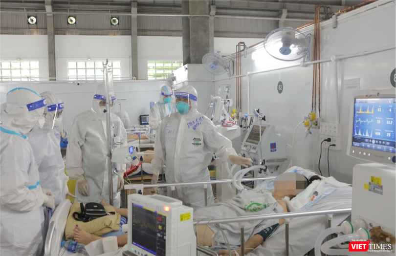 Các bác sĩ sau khoá học sẽ luân phiên đến các bệnh viện dã chiến tầng 3 (Hình ảnh tại BV dã chiến 3 tầng số 16) 