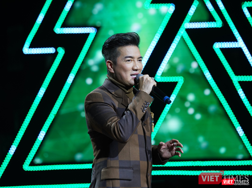 Ca sĩ Đàm Vĩnh Hưng với 3 ca khúc: Hai mùa Noel, Chờ đông, Xa rồi mùa đông qua giọng hát ấn tượng Ca sĩ Đàm Vĩnh Hưng với 3 ca khúc: Hai mùa Noel, Chờ đông, Xa rồi mùa đông qua giọng hát ấn tượng