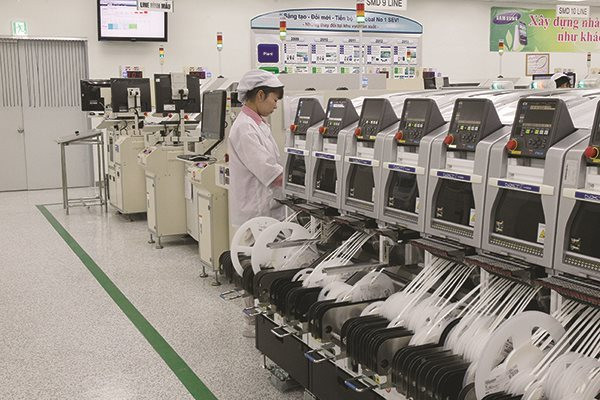 Tăng trưởng tín dụng giảm nhưng nền kinh tế vẫn đi vay ngày càng nhiều ảnh 2 Tăng trưởng tín dụng giảm nhưng nền kinh tế vẫn đi vay ngày càng nhiều ảnh 2