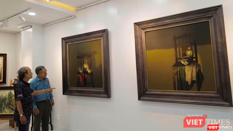 Tranh tĩnh vật sơn dầu của họa sĩ Lê Vượng tại Bình Minh Art Gallery
