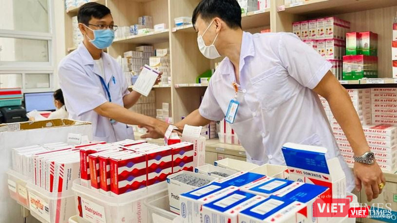TP.HCM triển khai phương án đảm bảo đủ thuốc tại Bệnh viện. Ảnh: SYT TP.HCM triển khai phương án đảm bảo đủ thuốc tại Bệnh viện. Ảnh: SYT