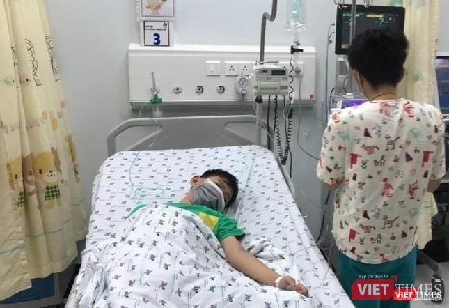 Bệnh nhi đã may mắn vượt qua nguy kịch sau khi được bác sĩ nỗ lực cứu chữa. Ảnh: BV Nhi đồng TP