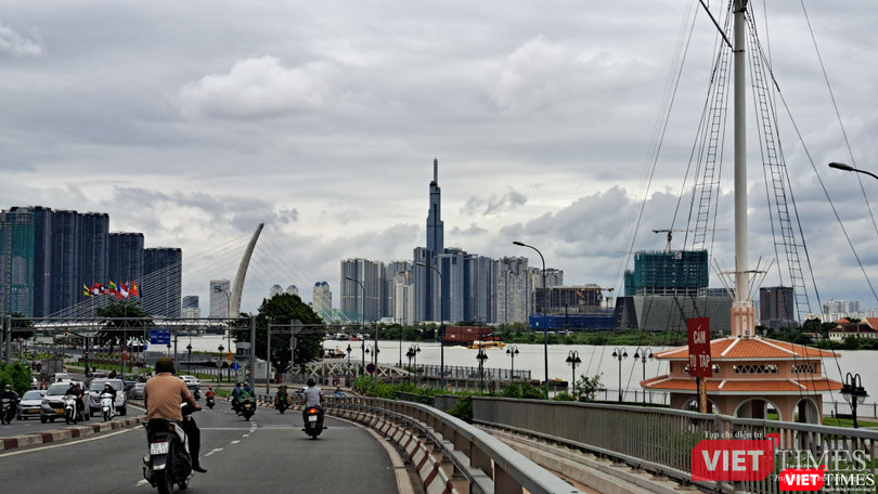 TP.HCM phấn đấu xây dựng Trung tâm tài chính để tăng tốc phát triển. Ảnh: Hòa Bình TP.HCM phấn đấu xây dựng Trung tâm tài chính để tăng tốc phát triển. Ảnh: Hòa Bình