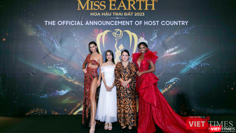 Hai đại diện sắc đẹp của cuộc thi Miss Earth 2020 và 2021 cùng có mặt tại Việt Nam để trò chuyện, huấn luyện cho thí sinh tham dự Miss Earth 2022