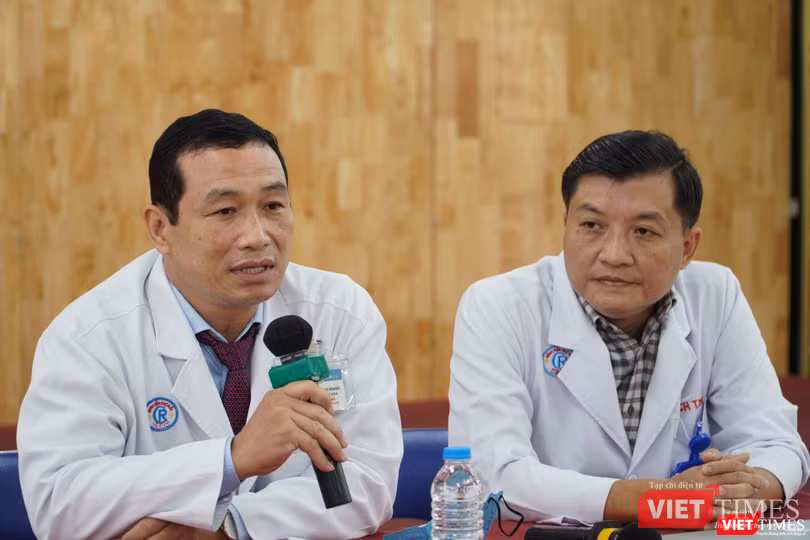 TS.BS Nguyễn Ngọc Khang, Phó khoa Ngoại Thần kinh Bệnh viện Chợ Rẫy và các chuyên gia giải đáp về hội chứng này TS.BS Nguyễn Ngọc Khang, Phó khoa Ngoại Thần kinh Bệnh viện Chợ Rẫy và các chuyên gia giải đáp về hội chứng này