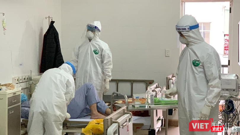 Điều trị bệnh nhân COVID-19 tại BV Dã chiến Hải Dương Điều trị bệnh nhân COVID-19 tại BV Dã chiến Hải Dương