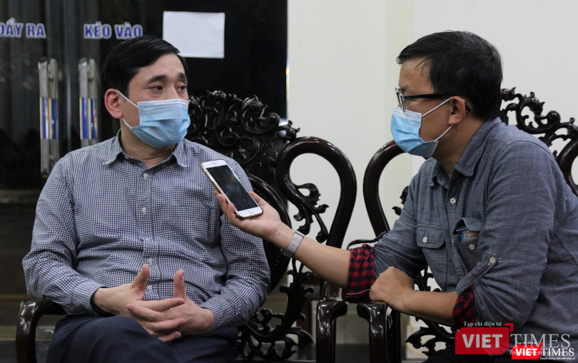 Bác sĩ Đỗ Ngọc Sơn chuẩn bị rời BV Dã chiến Hải Dương đi chi viện Gia Lai chống dịch COVID-19 (Ảnh: BYT)