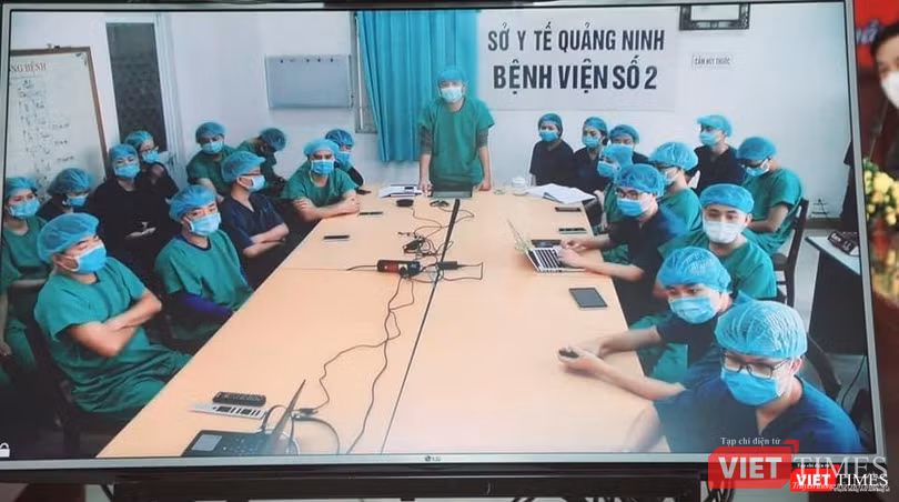 Bác sĩ Nguyễn Quốc Hùng tại BV Dã chiến số 2 Quảng Ninh