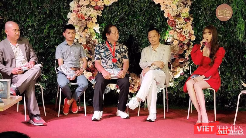 Hoa hậu Phan Thị Mơ chia sẻ về những khó khăn của vai diễn và của đoàn phim khi vượt qua thử thách một cú máy (one shot) - Ảnh: Hoà Bình