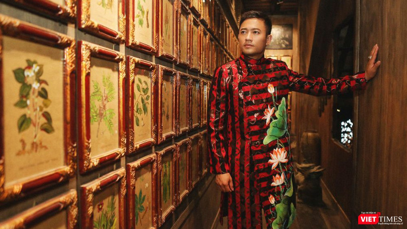 Chàng nghệ sĩ đa tài Quý Bình khoe vẻ nam tính quyến rũ “chết người”