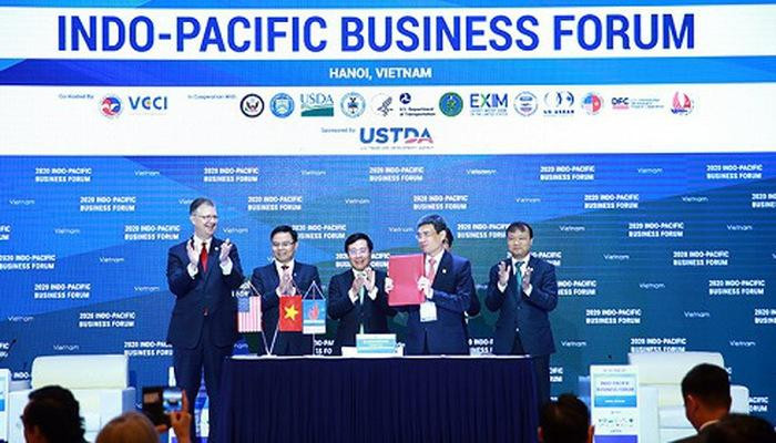 Việt Nam đã ký hàng loạt dự án LNG trị giá nhiều tỉ đô với đối tác Mỹ.