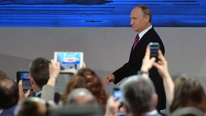 Rúp Nga sụt giảm: Cú sốc chính trị của ông Putin?