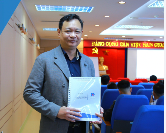 Ảnh chụp Màn hình 2025-12-03 lúc 07.54.06.png