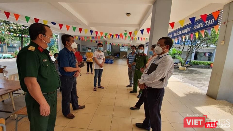 Đoàn công tác Bộ Y tế kiểm tra công tác cách ly F1 tại nhà ở Bình Dương