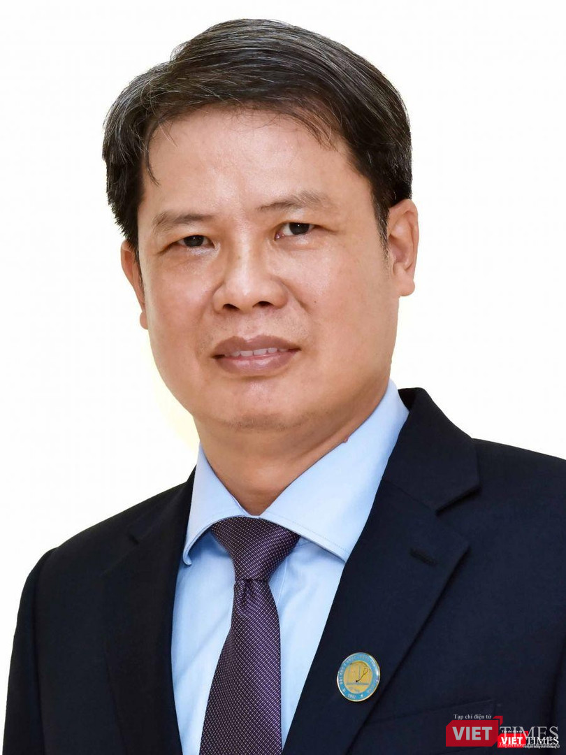 PGS.TS.BS Đỗ Văn Dũng - Trưởng Khoa Y tế Công cộng - Đại học Y Dược TP.HCM - khẳng định không nhất thiết phải đi khám, điều trị hội chứng hậu COVID-19 nếu không thật sự ảnh hướng tới tính mạng PGS.TS.BS Đỗ Văn Dũng - Trưởng Khoa Y tế Công cộng - Đại học Y Dược TP.HCM - khẳng định không nhất thiết phải đi khám, điều trị hội chứng hậu COVID-19 nếu không thật sự ảnh hướng tới tính mạng