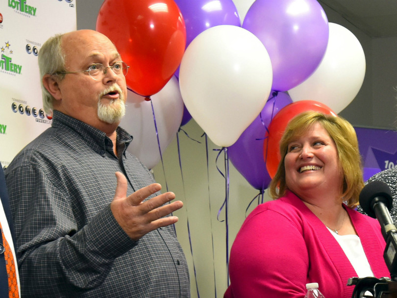 Người trúng xổ số 1,5 tỷ USD “ra mặt“ ảnh 1