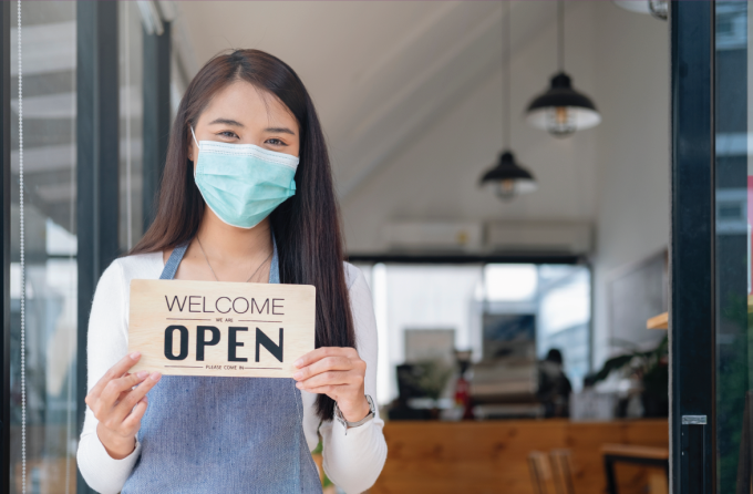 Ngân hàng có nhiều chính sách đảm bảo an toàn trong dịch, hỗ trợ khách hàng. Ngân hàng có nhiều chính sách đảm bảo an toàn trong dịch, hỗ trợ khách hàng.