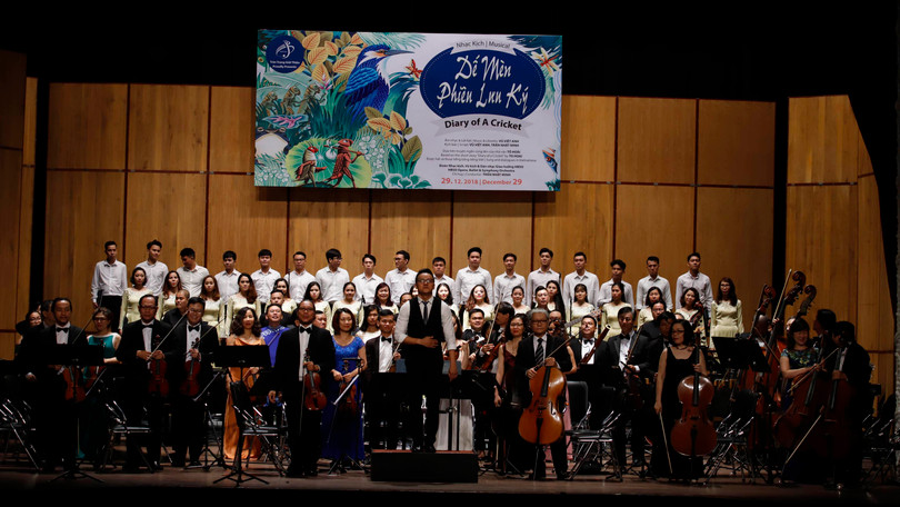 Cuộc phiêu lưu của chú dế lên sân khấu nhạc kịch 