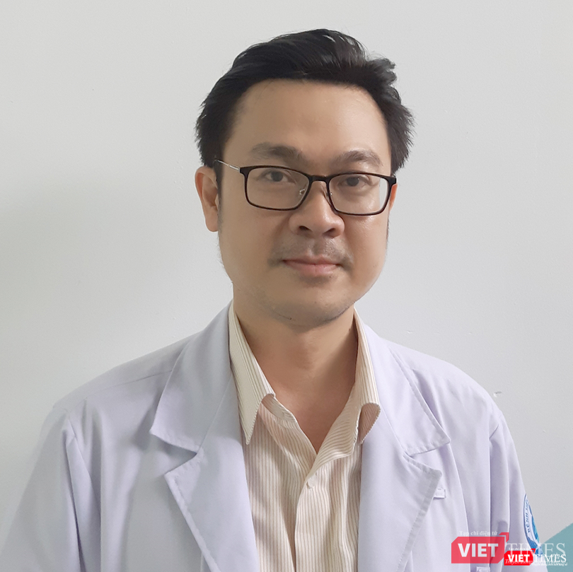 TS.BS Nguyễn Minh Tuấn - Trưởng khoa Sốt xuất huyết - Bệnh viện Nhi đồng I TS.BS Nguyễn Minh Tuấn - Trưởng khoa Sốt xuất huyết - Bệnh viện Nhi đồng I