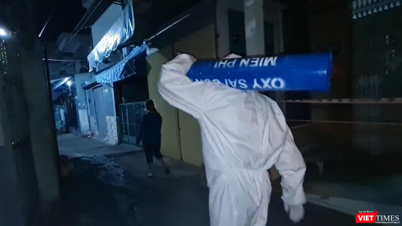 Các lực lượng tình nguyện đi chống dịch trong quãng thời gian ngặt nghèo nhất ở TP.HCM