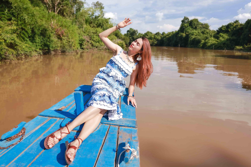 Trên sông Vàm Cỏ Đông