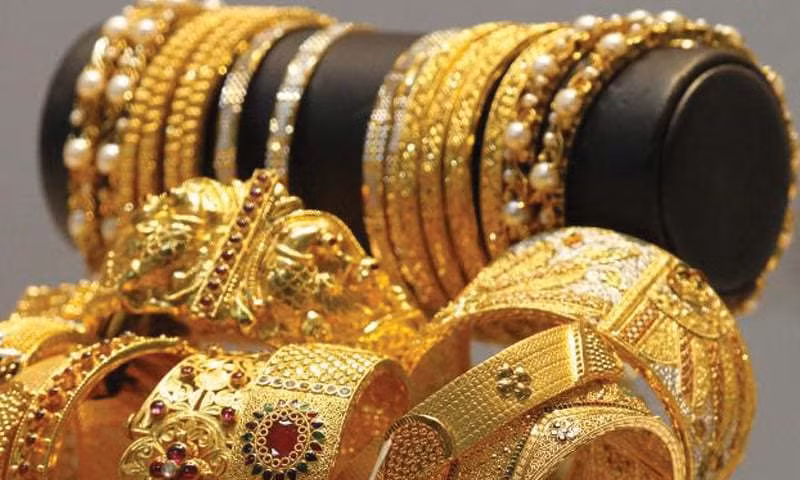 Vàng SJC đột ngột tăng giá, vẫn thua thế giới 300 nghìn đồng