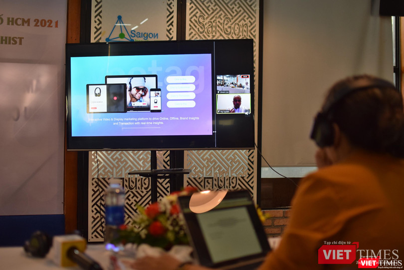 Ứng dụng chuyển đổi số tạo thuận lợi cho nhiều ngành nghề. Ảnh: Hòa Bình Ứng dụng chuyển đổi số tạo thuận lợi cho nhiều ngành nghề. Ảnh: Hòa Bình